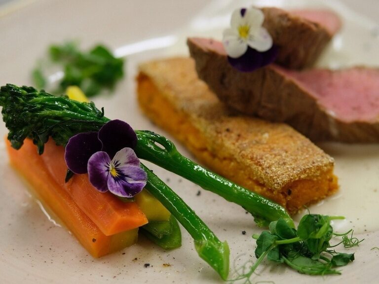 Restaurant Bayerischer Wald - Landhotel Postwirt Restaurant Bayerischer Wald - Landhotel Postwirt